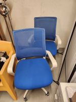Bürostuhl Jonte Mesh blau, Gestell weiss, drehbar