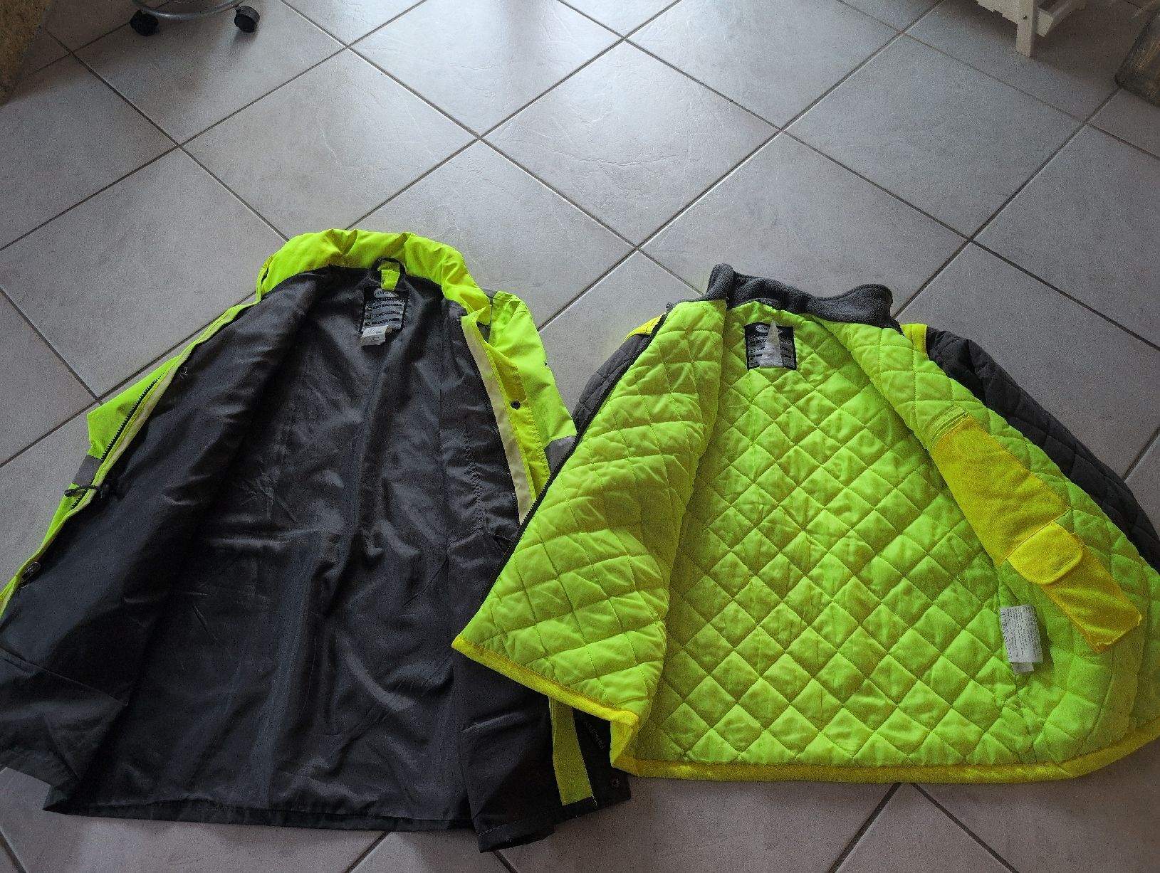 Giacche: Veste 4 saisons très chaude – Usato da CORMINBOEUF venduto da savaja 1