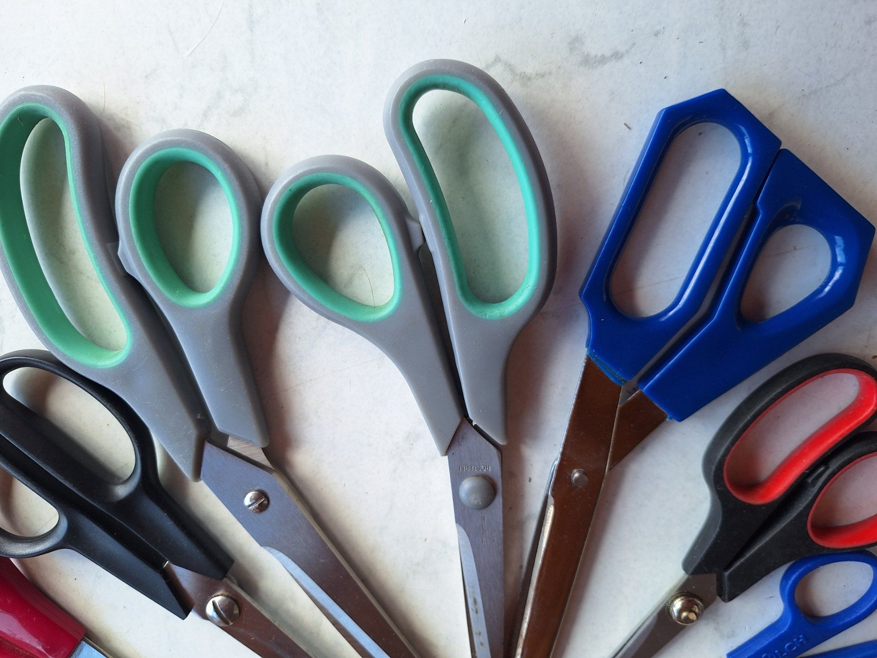 Kit bricolage: 15 STK DIVERSE SCHEREN SCHERE ZUM BASTELN – Usato da Huttwil venduto da Kunterbuntli 5
