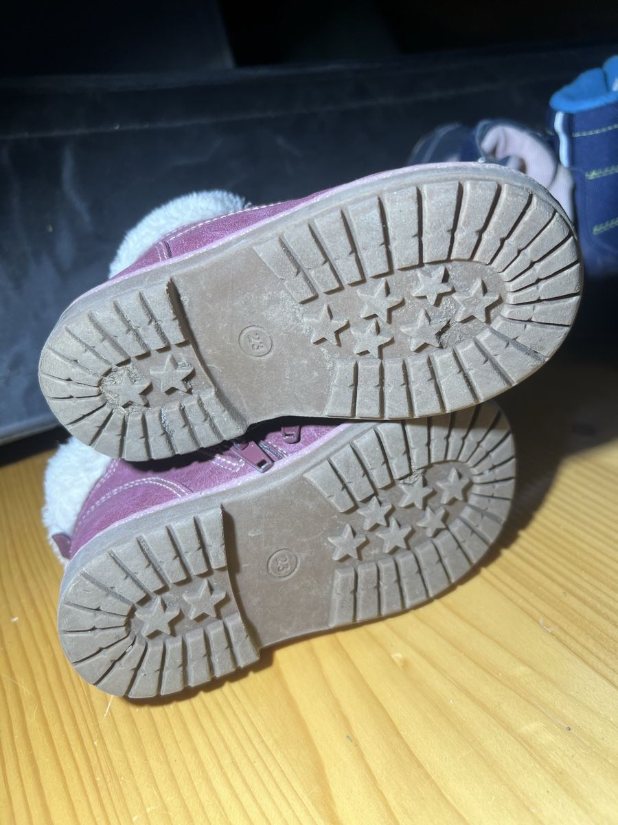 Fila Scarpe per ragazzi: Herbststiefel Gr 23 – Usato da Lützelflüh-Goldb venduto da F1tom 3