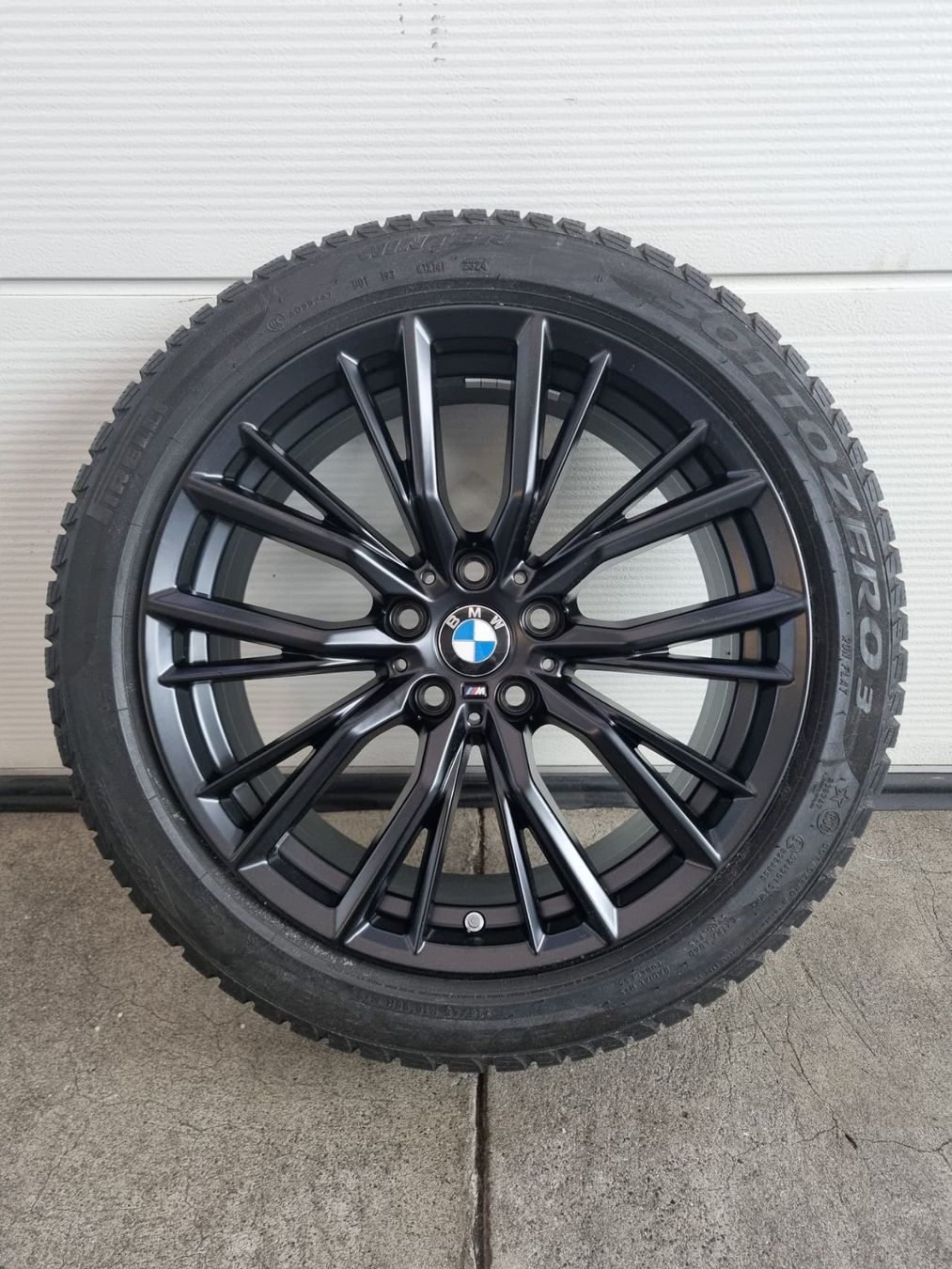 BMW Pneumatici & Ruote complete: BMW 3-Series Winterräder M-Performance – Usato da Kirchdorf AG venduto da Cartastic_AG 1