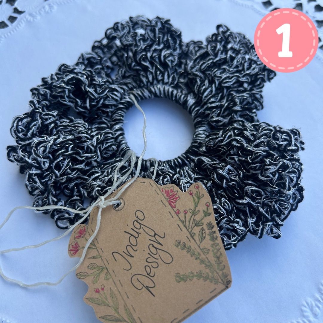 Haarschmuck: Handgemachtes Boho Scrunchie – weich & dehnbar – Neu und originalverpackt aus Regensdorf von Spyke55 1