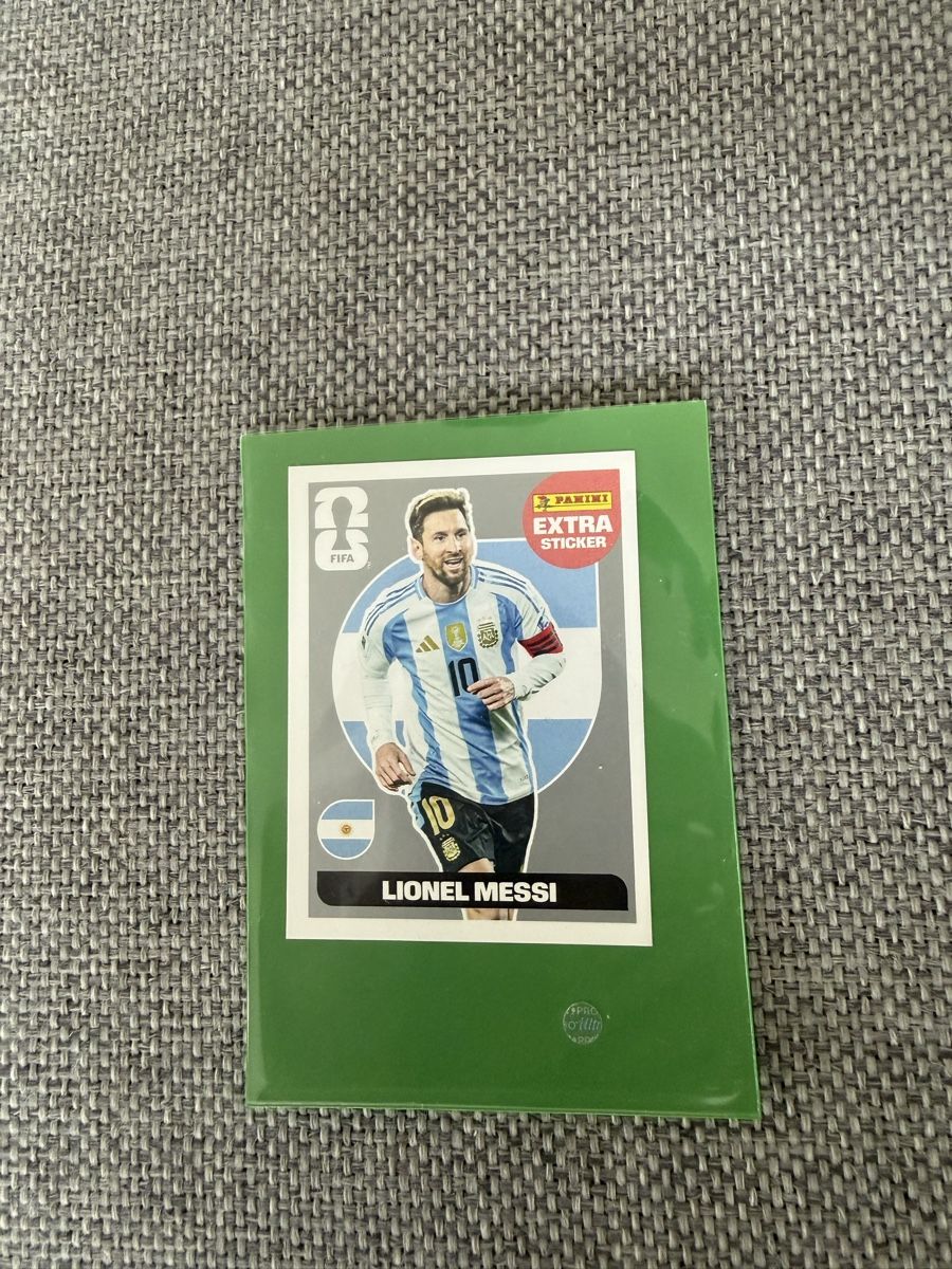 Panini Sammelbilder & Trading cards: Lionel Messi Silber Extra Sticker Panini WM 26 – Neu (gemäss Beschreibung) aus St. Gallen von LeonMatteon1879 2