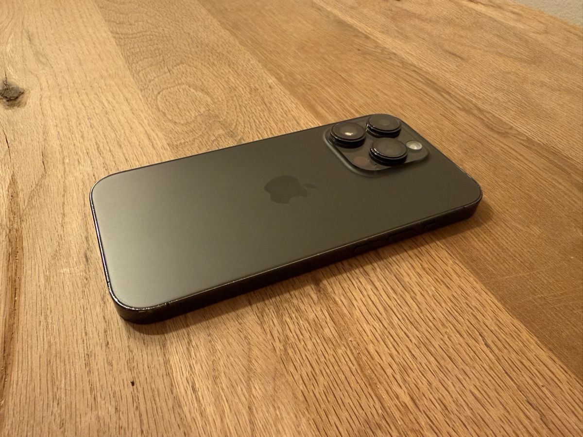 Apple Telefoni cellulari / Smartphones: Apple iPhone 14 Pro schwarz 128GB – Nuovo (secondo la descrizione) da St. Gallen venduto da Lacsap88 1