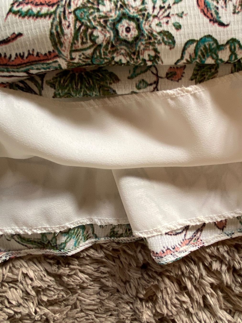 Robes: Robe LENNY B Paris 2 – D'occasion à Epalinges par madeleine05 5