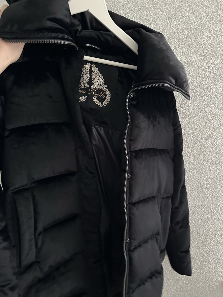 Moose Knuckles Cappotti: Moose Knuckles Daunenmantel Gr. S - Samt Schwarz Einzelstück – Usato da Oberentfelden venduto da Tiffany_Design 4