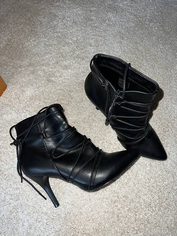 Scarpe da donna: Absatzschuhe schwarz Gr. 37, wie neu – Usato da Berg TG venduto da LilBobaa 1