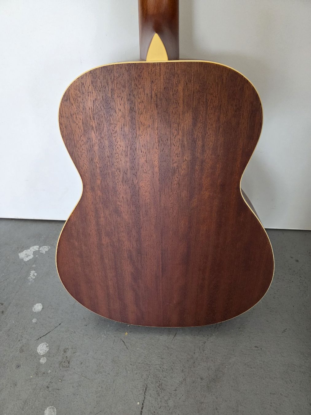 Strumenti musicali: Ashbury Resonator Gitarre  – Usato da Dietikon venduto da Allegra34 9