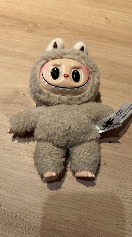 Figuren: Labubu braun – Gebraucht aus Bern von francesca35 1