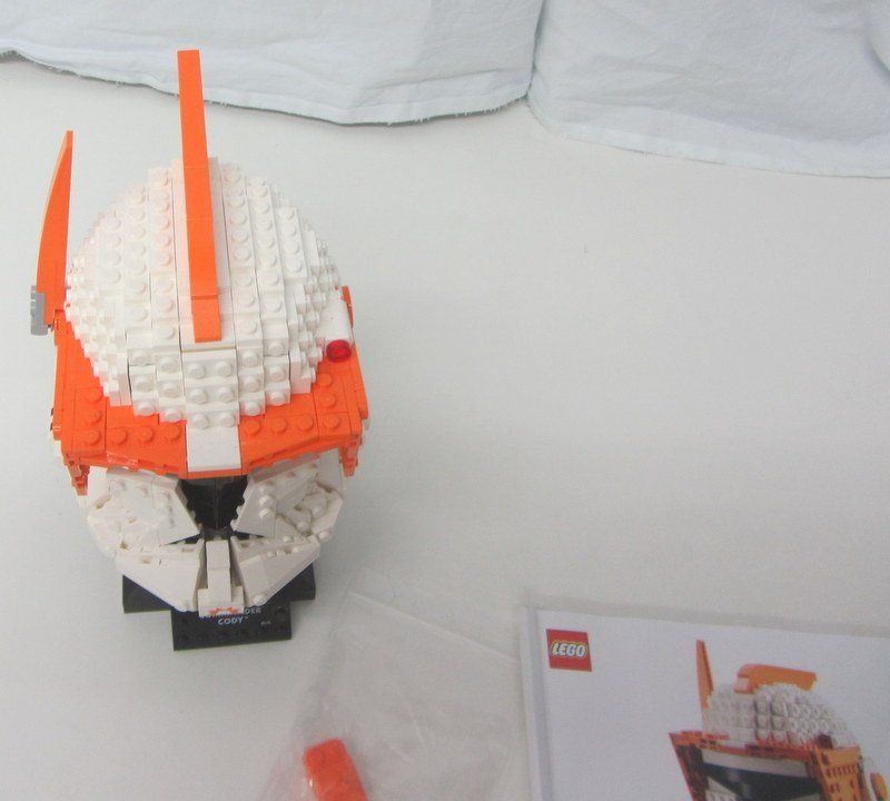Lego Kit di costruzioni: LEGO Star Wars 75350 " Clone Commander Cody Helmet " – Usato da Kreuzlingen venduto da heinrich7h 6