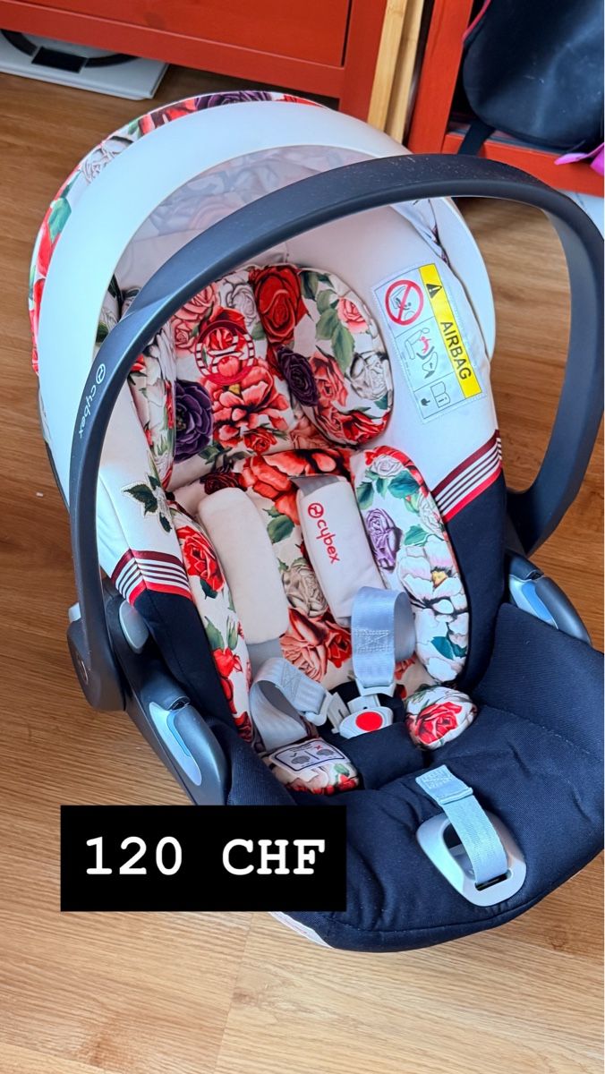 Cybex Seggiolini per auto: Cybex Cloud Z Modell Babysitz – Usato da Nussbaumen AG venduto da Ginedou 1