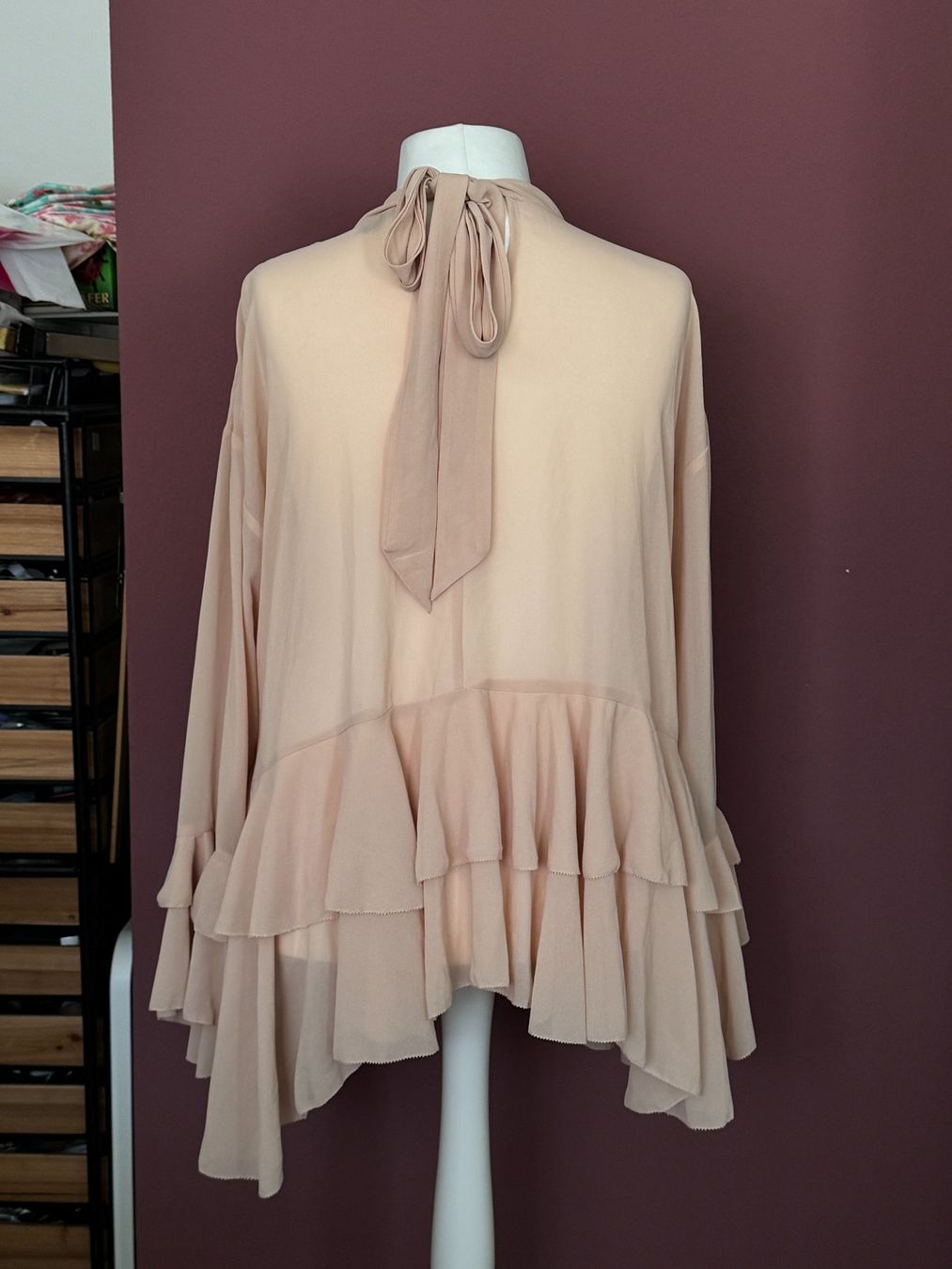 Blusen: Leichte, luftige Bluse / Tunika mit Rüschen beige XL – Neu (gemäss Beschreibung) aus Muttenz von einfach-schoen 2