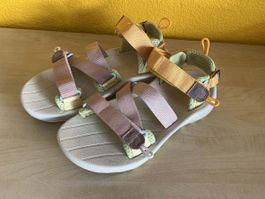 Merrell Sandalen, Gr. 38, Top Zustand für den Sommer!