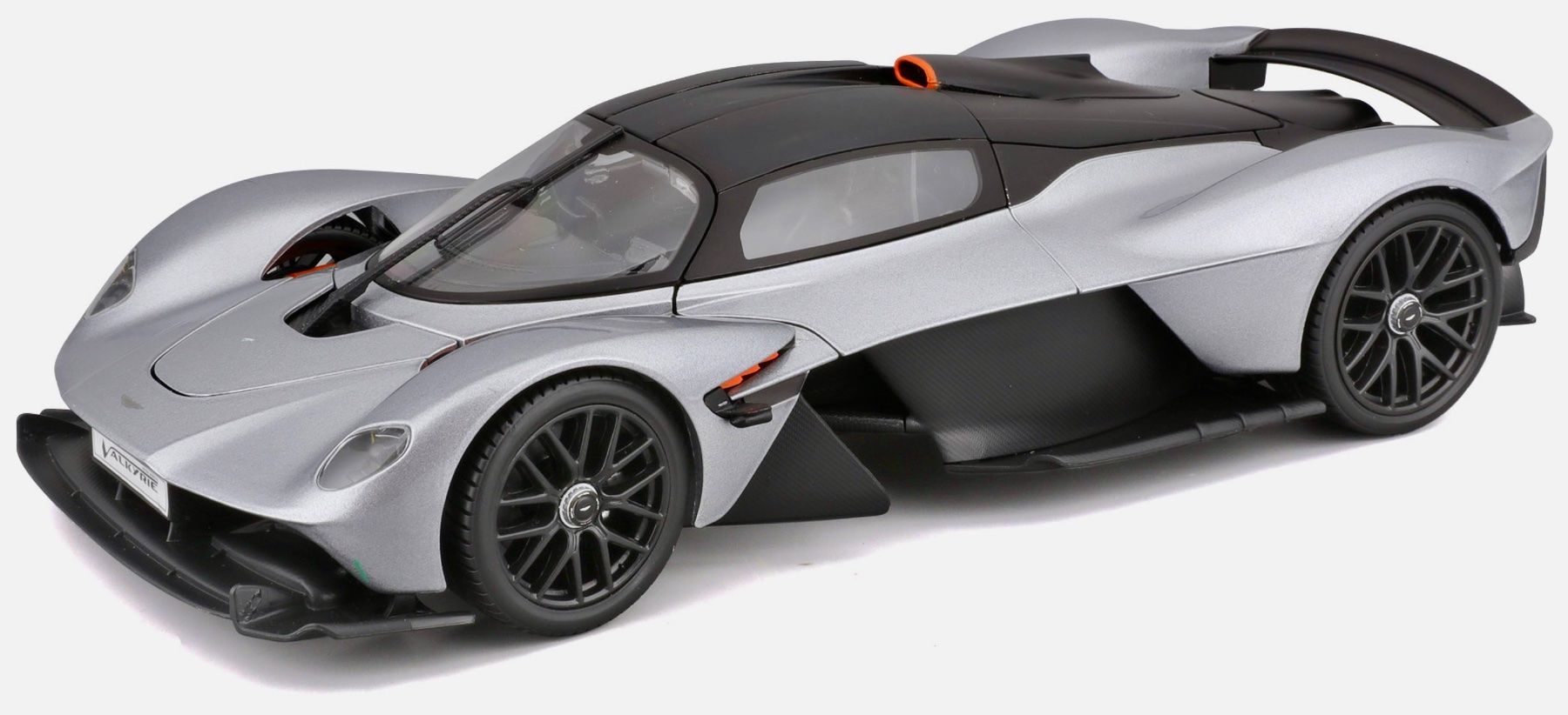 Aston Martin Modellautos: Aston Martin Valkyrie im Massstab 1:18 – Neu und originalverpackt aus Erlenbach im Simmental von Model_box