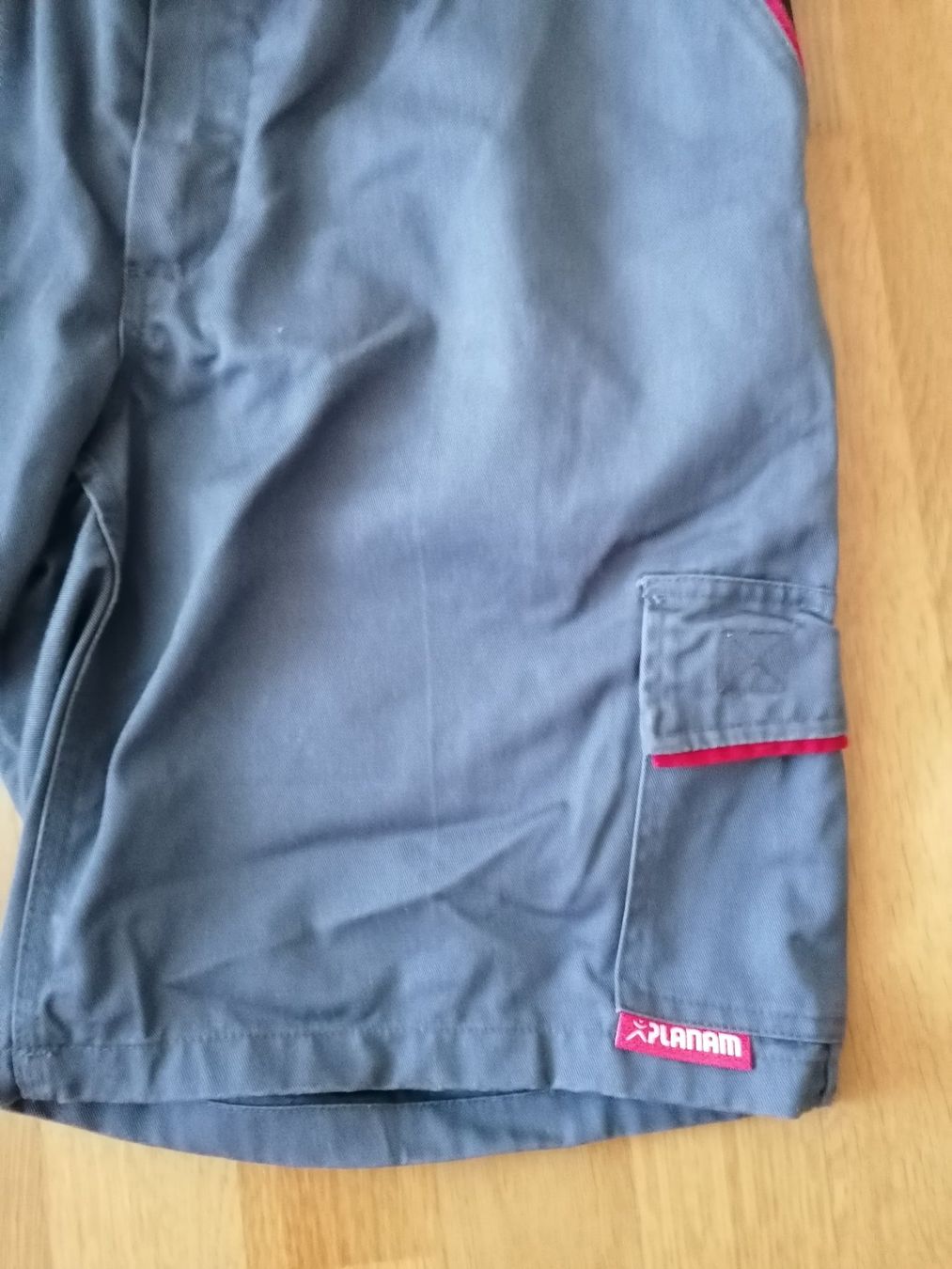 Pantalons: Planam Arbeitsshorts Gr. L Nr. 1 – D'occasion à Reiden par mja_2bsk 2