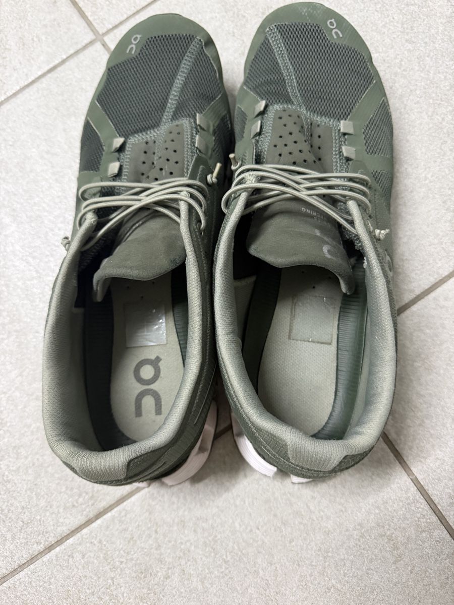 Chaussures hommes: ON Cloud Running Shoes Olive Green  – D'occasion à Herrliberg par Tubalp 3