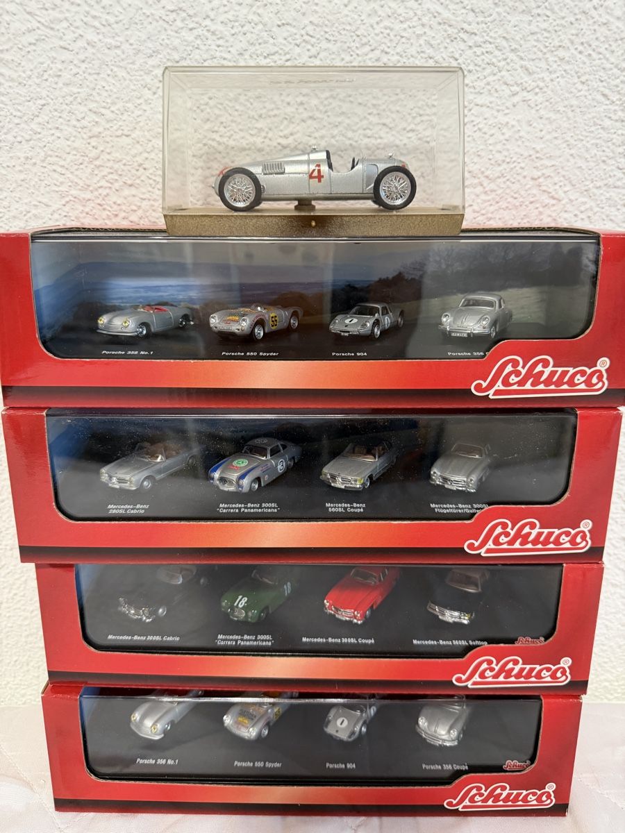Jouets: Sammlung klassischer Autos – D'occasion à Niederwangen BE par KBL85