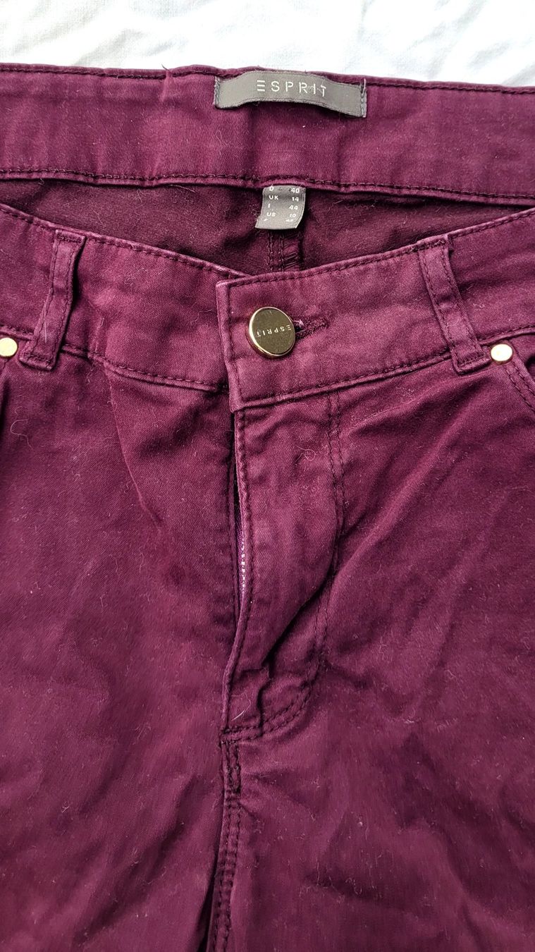 Esprit Pantaloni: Esprit Hose Comfort Slim Gr. 40 – Usato da Füllinsdorf venduto da Sunnebliemli7 1