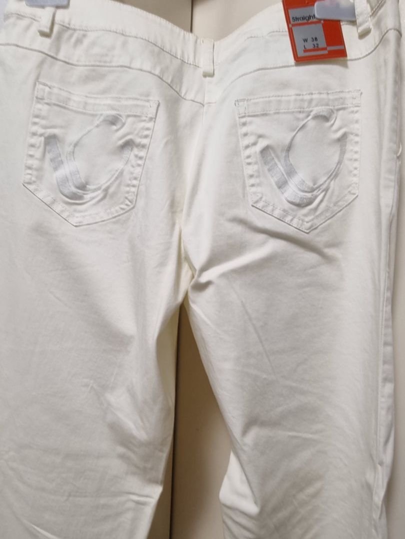Pantaloni: Hose, neu Gr.38 weiss – Nuovo e nell'imballaggio originale da Geroldswil venduto da Agapanthus22 2