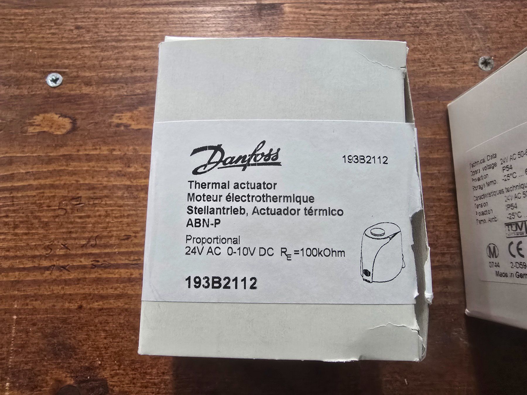 Danfoss Elektronikbauteile: 2x neuer Danfoss Stellantrieb ab 1.- – Neu (gemäss Beschreibung) aus KRINAU von Mio_Liqstyle 2