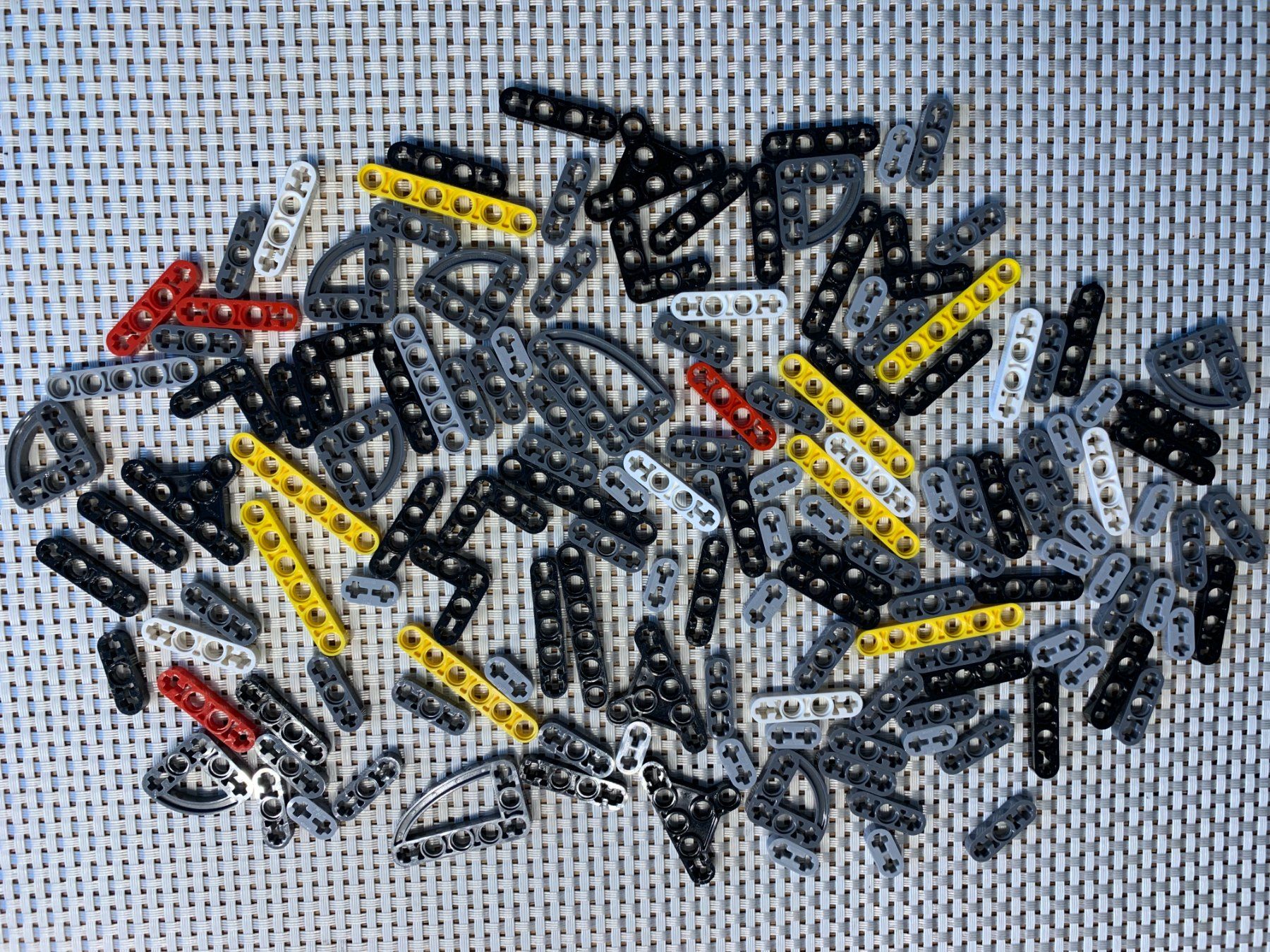 Lego Kit di costruzioni: Lego Technik flache Lochbalken 42043 – Nuovo (secondo la descrizione) da Buochs venduto da Techtelmechtel