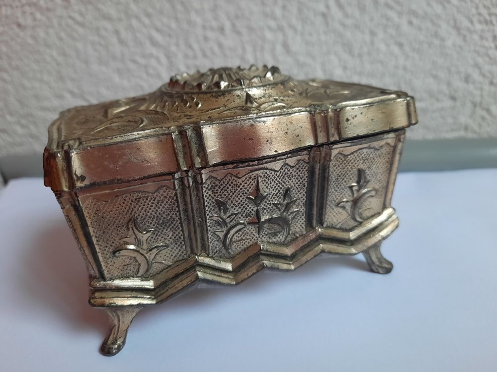Ancien Coffret à Bijoux Capitonné - Occasion, Vintage, Pour Ranger Ou Collectionner