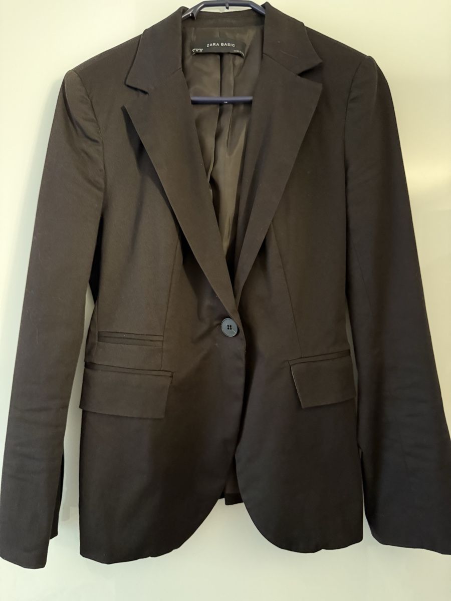 Jacken: Blazer Zara Basic schwarz Grösse M – Gebraucht aus Wil SG von smfo