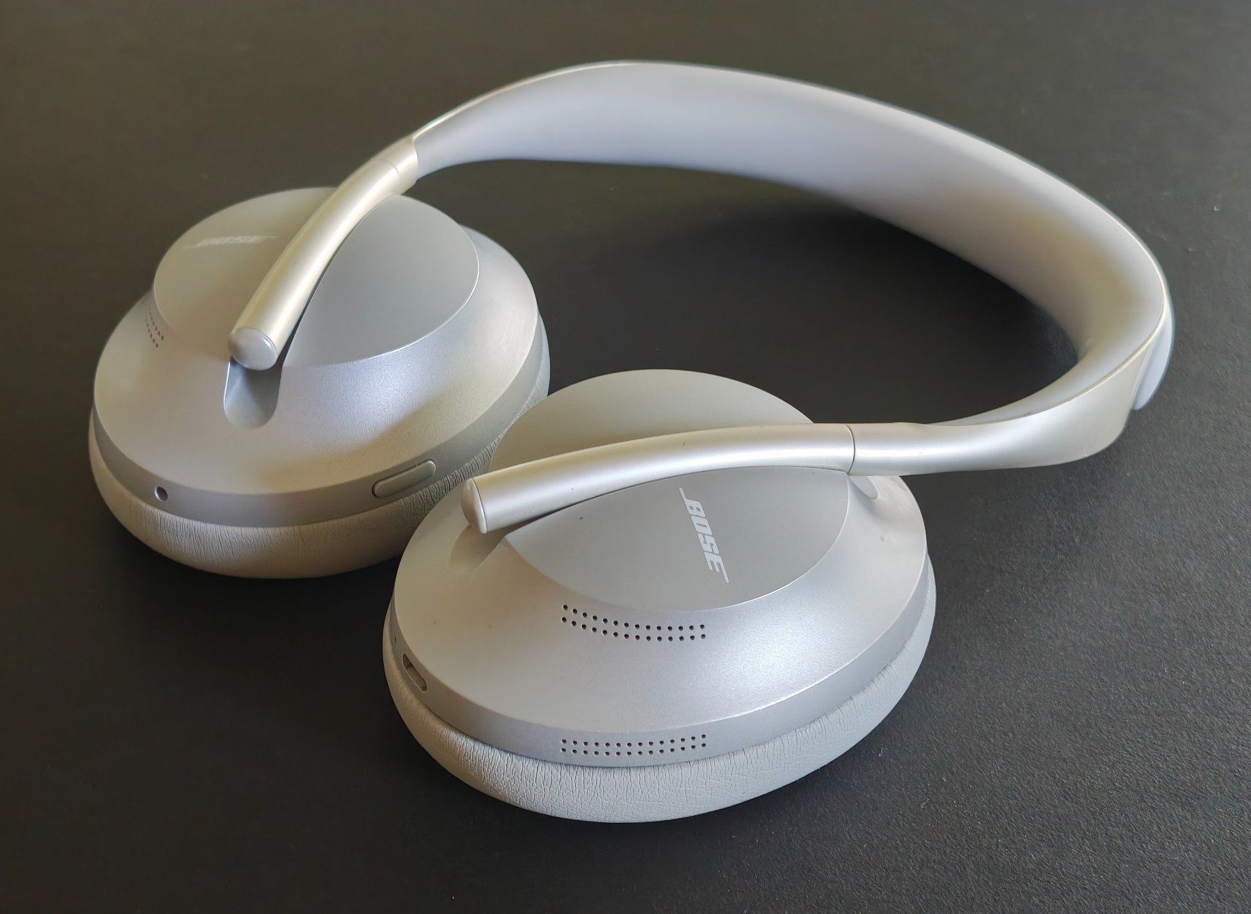 Bose Kopfhörer: Bose NC 700 Kopfhörer mit Noise Cancelling – Gebraucht aus Zürich von noisyriver