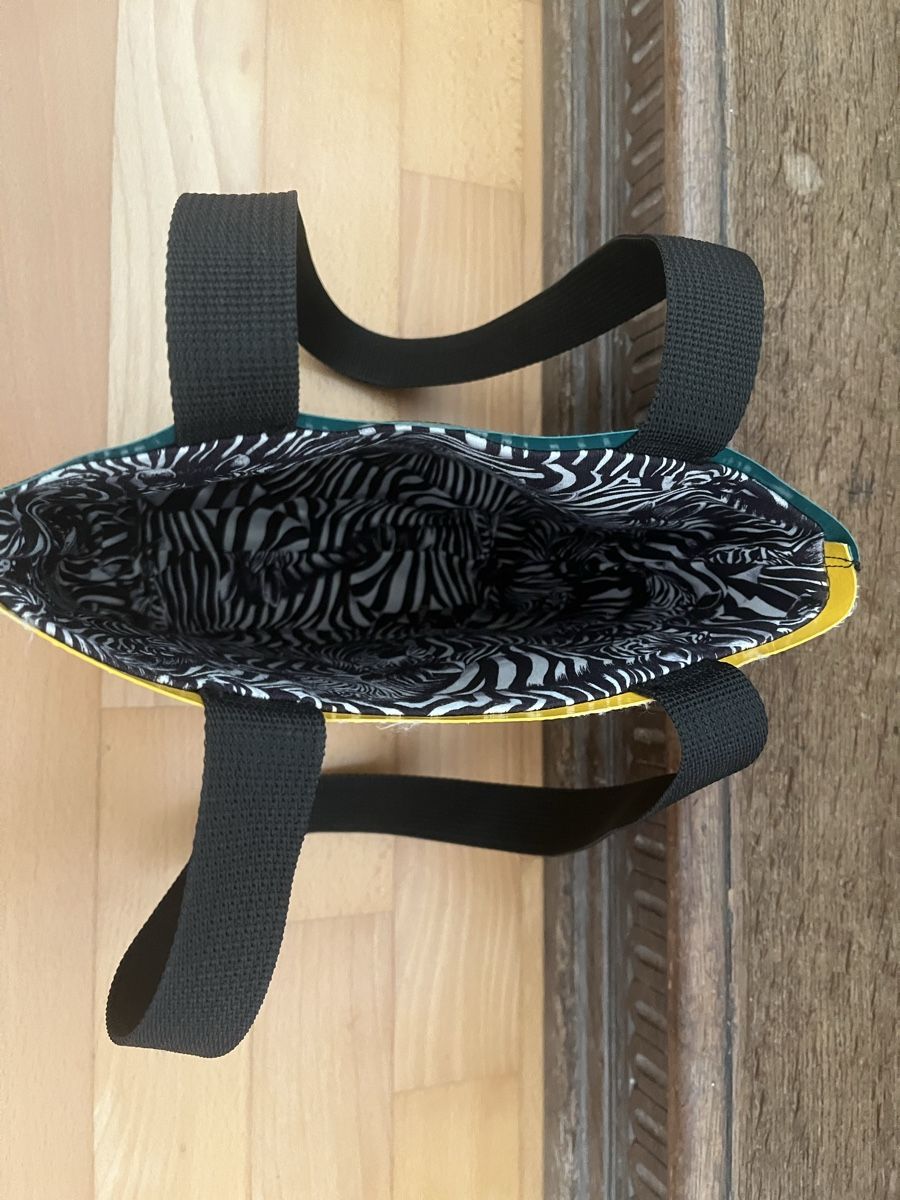 Borse da donna: Tasche, farbig – Usato da Uetikon am See venduto da erz13 3