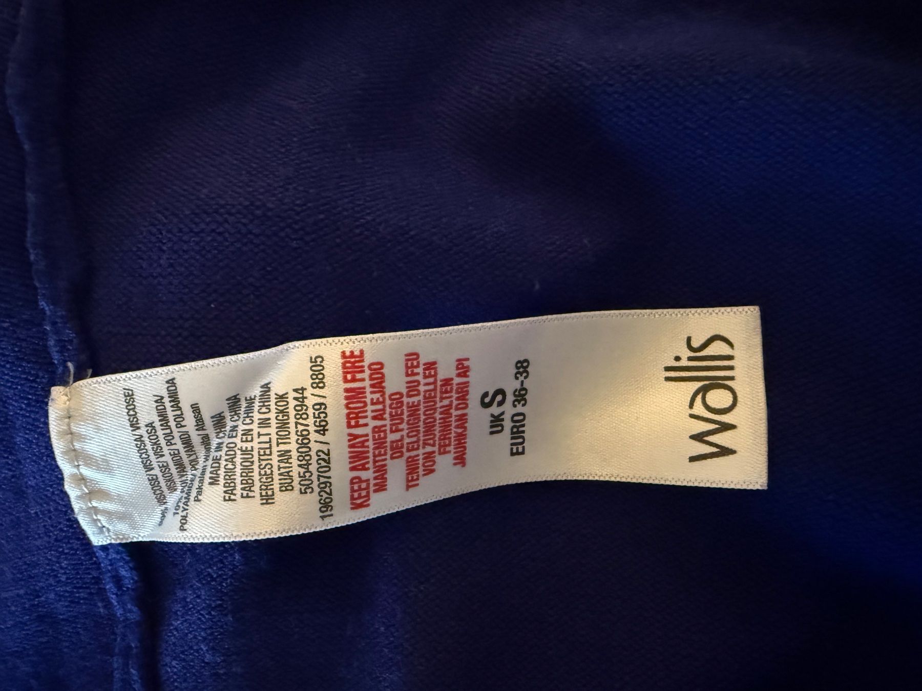 Vestiti: WALLIS KLEID – Usato da Zürich venduto da flo_7cvq 2