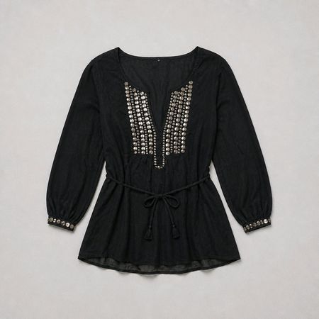 Schwarze Bluse mit schönem Dekobesatz. Gr. 38/M
