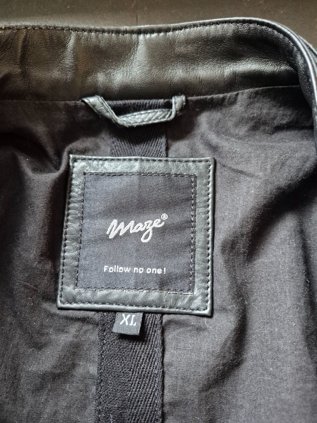 Giacche: Lederjacke von Mazze – Usato da Menziken venduto da porsche019 2