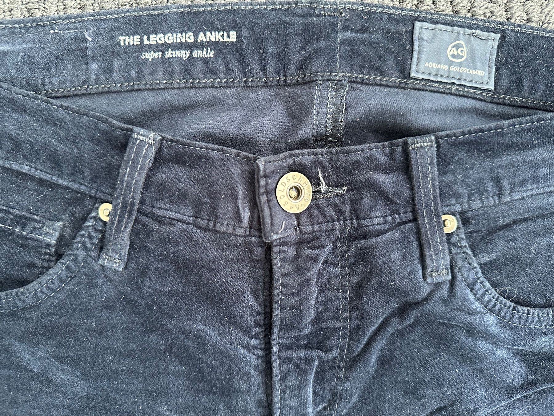 Pantaloni: AG Adriano Goldschmied Samt Hose, 26 – Usato da Lachen SZ venduto da zabalina 1