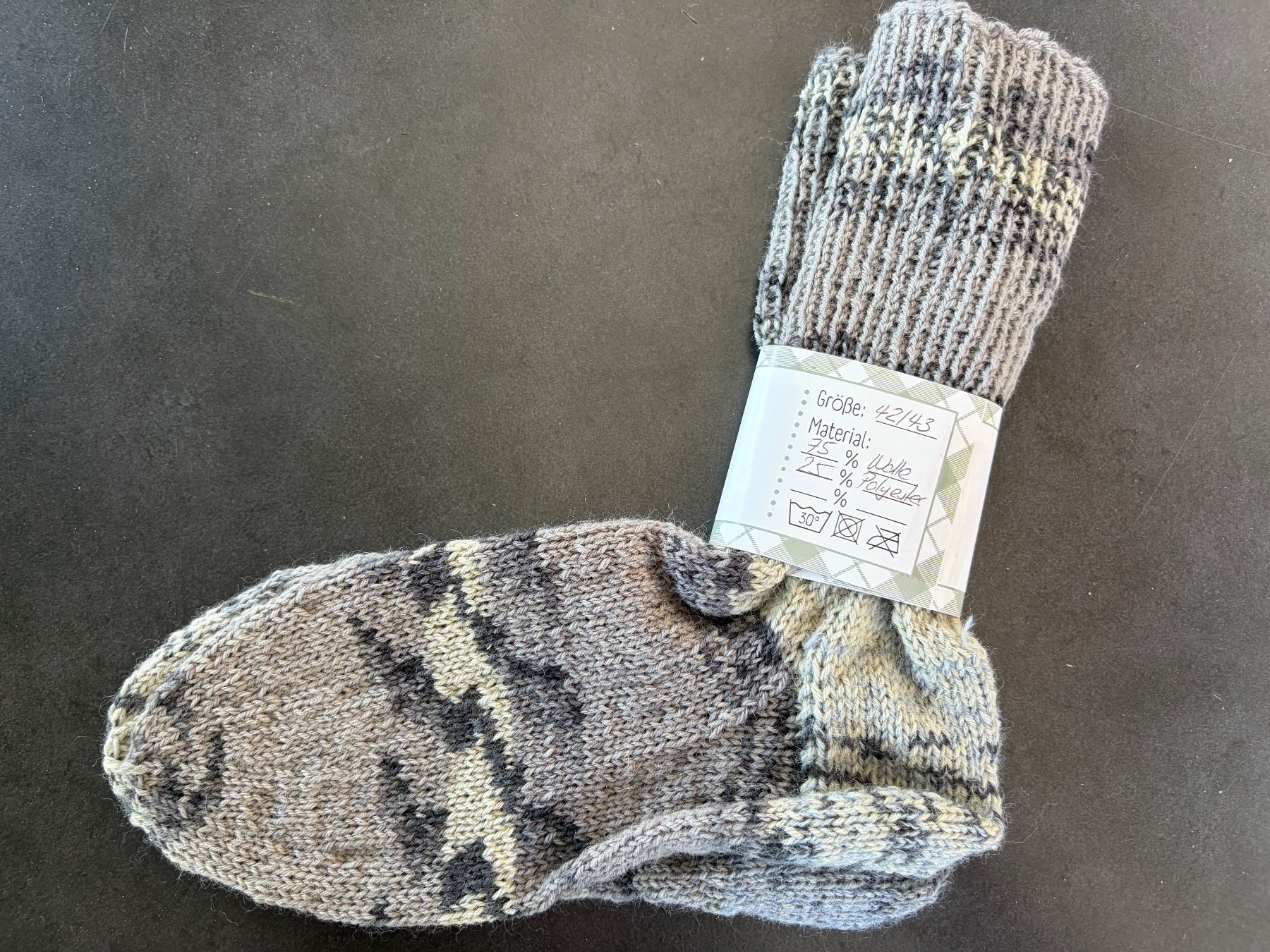 Socken: Selbstgestrickte Socken – Neu (gemäss Beschreibung) aus Obergösgen von Andre118 1