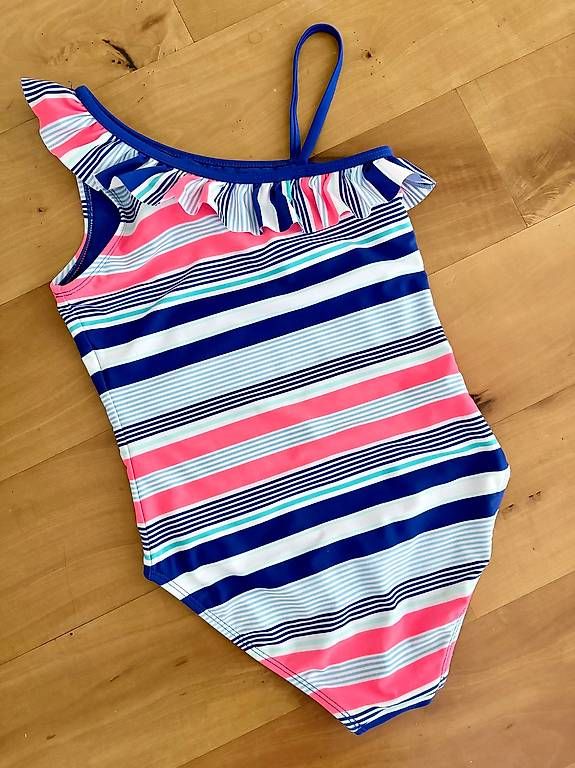 Gap Maillots de bain: Mädchen Badekleid Badeanzug Gr. 130 (GAP M) – D'occasion à Dietlikon par Pmt_zh