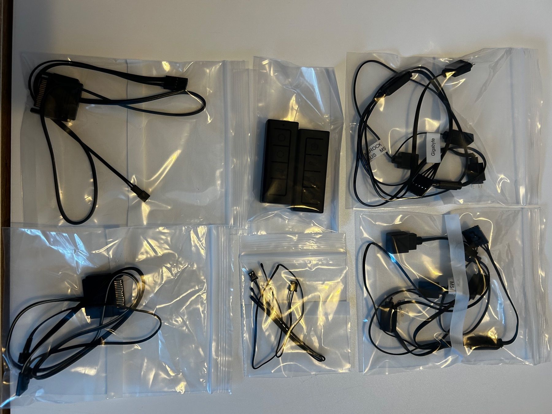 Componenti elettronici: 6× Cooler Master MF120R ARGB 120mm inkl. Controller – Usato da Wetzikon ZH venduto da Nicitarasco 2