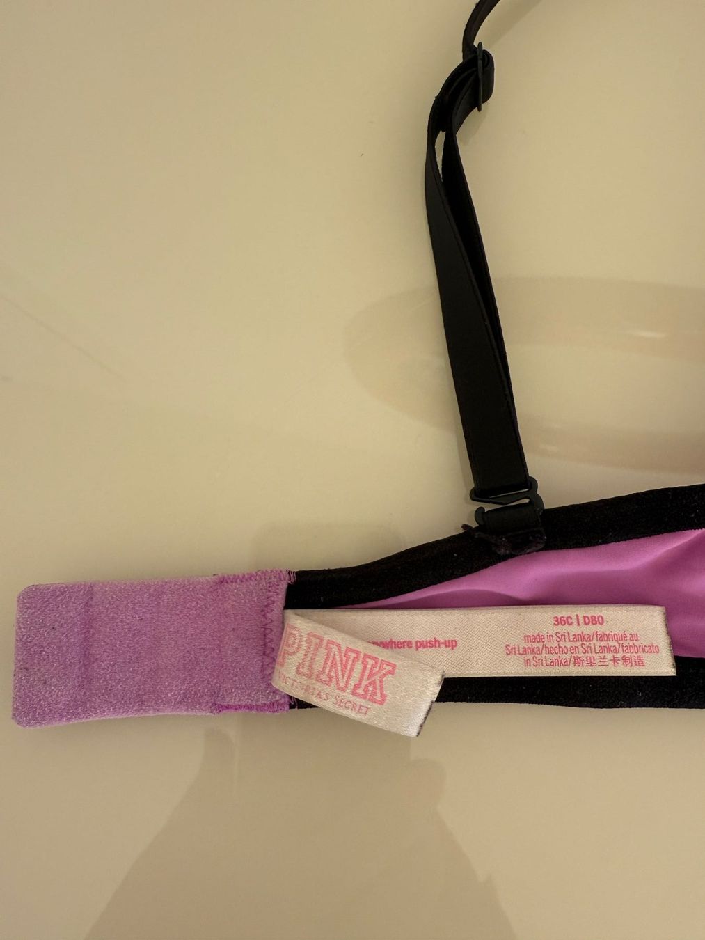 Victoria's Secret Altra biancheria intima: Victoria's Secret BH GR. 36C/D80 – Usato da Steg im Tösstal venduto da goldlionfree 5