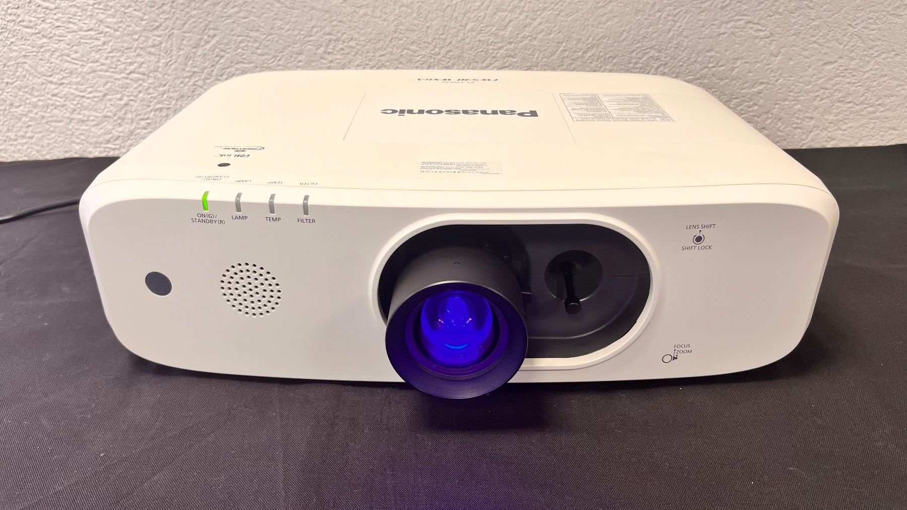 Panasonic Proiettori: Panasonic PT-FW530 – Usato da Bern venduto da NIKA-SYSTEMS