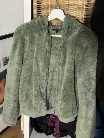 Flauschjäckchen grün