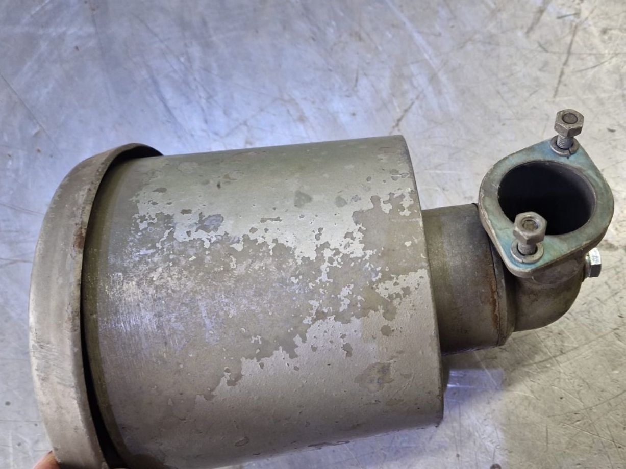 Motori: MAG Motor Luftfilter kpl. – Usato da Niederwil AG venduto da Maeder_AG 1