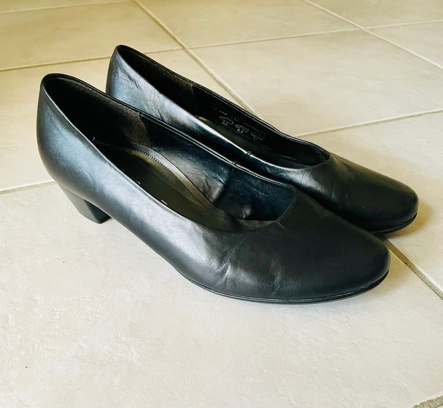 Scarpe da donna: Gabor Pumps schwarz – Nuovo (secondo la descrizione) da Etoy venduto da Airesun