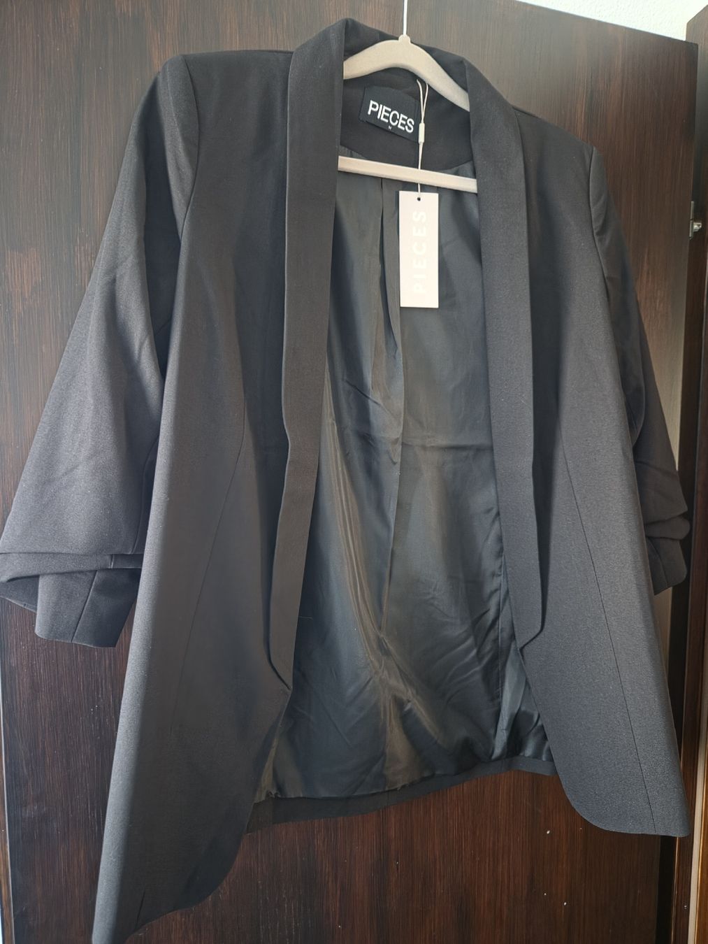 Pieces Giacche: Pieces schwarzer Blazer Gr M mit Etikett – Nuovo (secondo la descrizione) da Altishofen venduto da tammy05 2