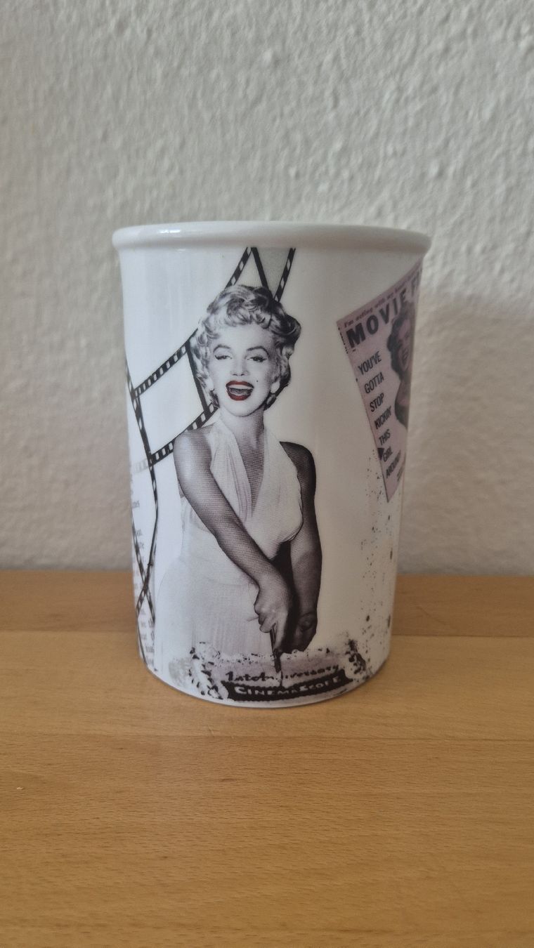 Tasses: Keramik Becher  – D'occasion à Neuenhof par Vany0607