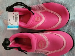 neue Badeschuhe für Kinder Gr. 28