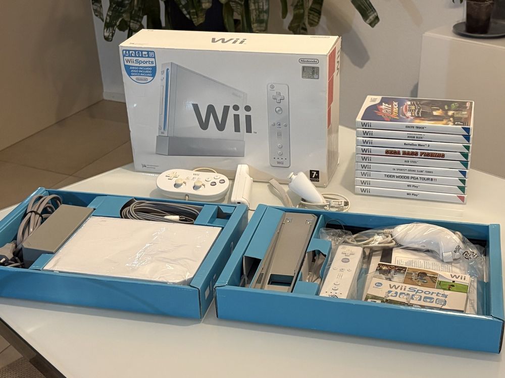 Wii nintendo bundle, boxed complete, 11 games, 5 controllers (Gebraucht ...