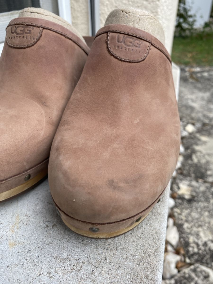 Ugg Damenschuhe: Ugg Clogs – Gebraucht aus Biberstein von koempossible 3