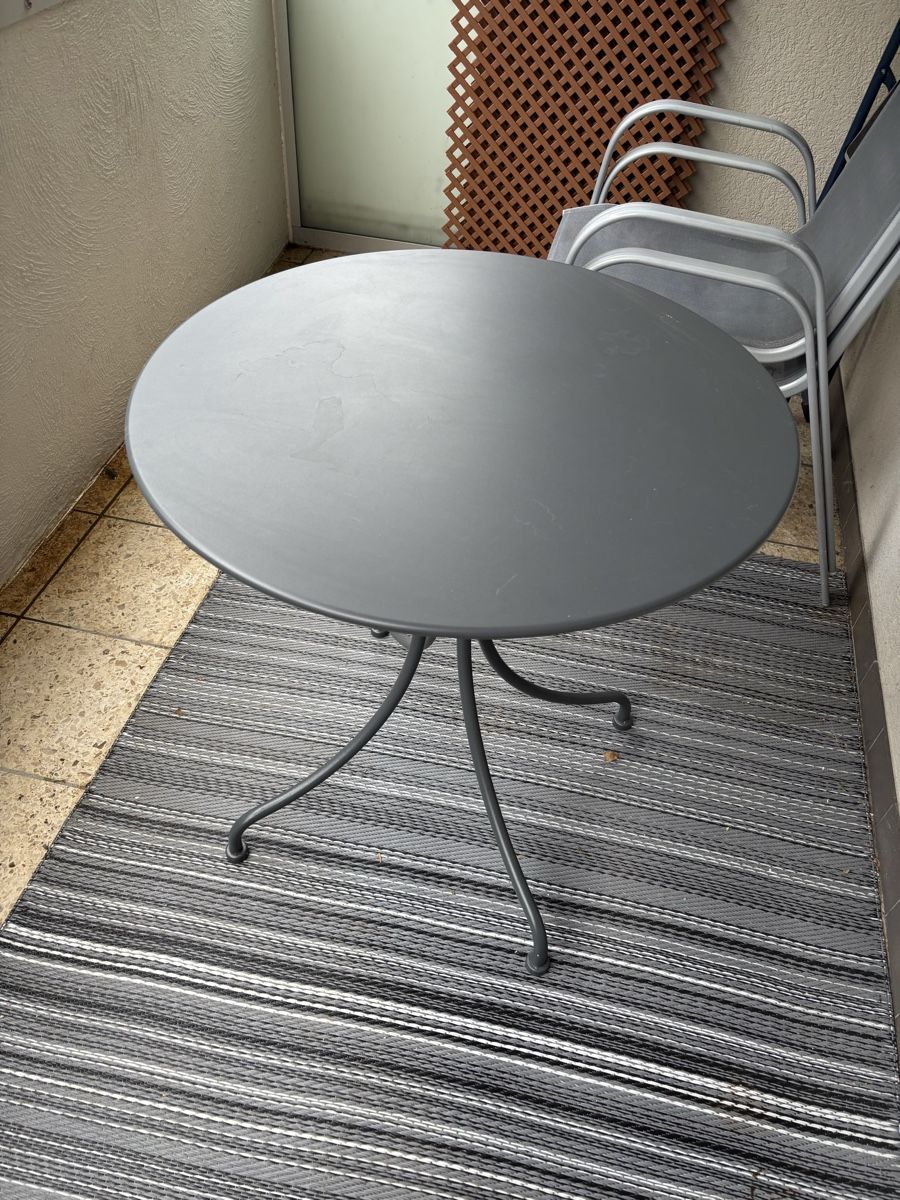 Tischset: Gartentisch + Stühle – Gebraucht aus Hinwil von haf_qx6w