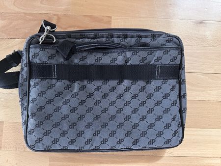 Elegante Laptop | Tablett Tasche.  Wie neu