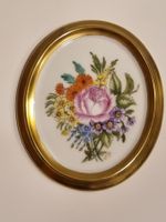 Porzellan Wandbild 1982 handgemalt Blumen Gold