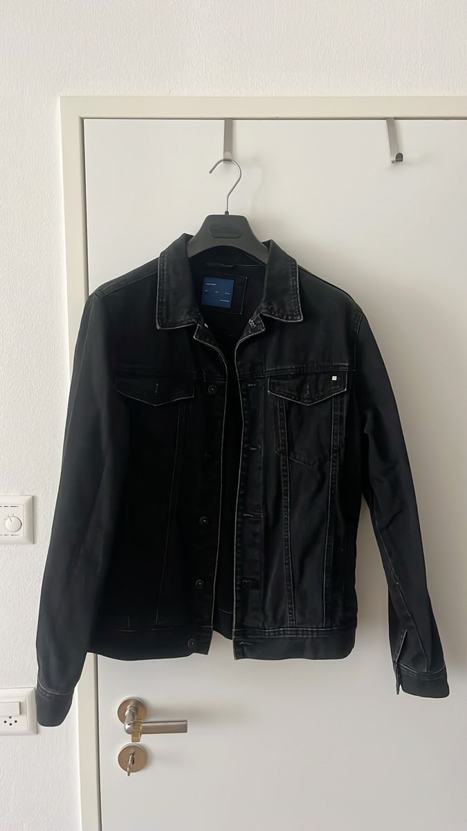 Giacche: Schwarze Jeansjacke Grösse L – Usato da Zürich venduto da btan0